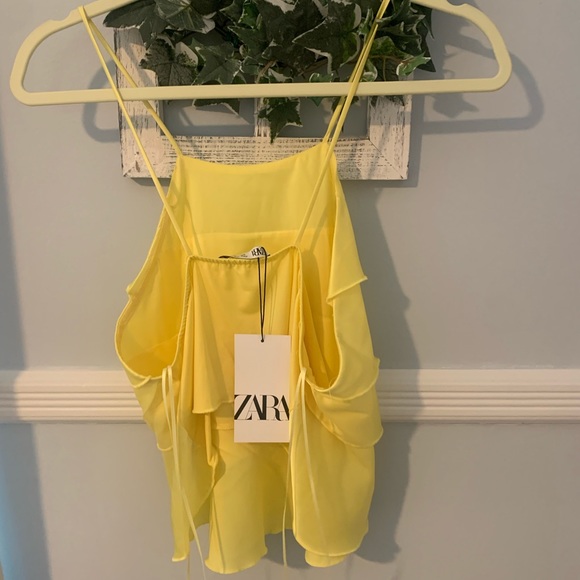 Zara Ruffled High Neck Top - Picture 3 of 4